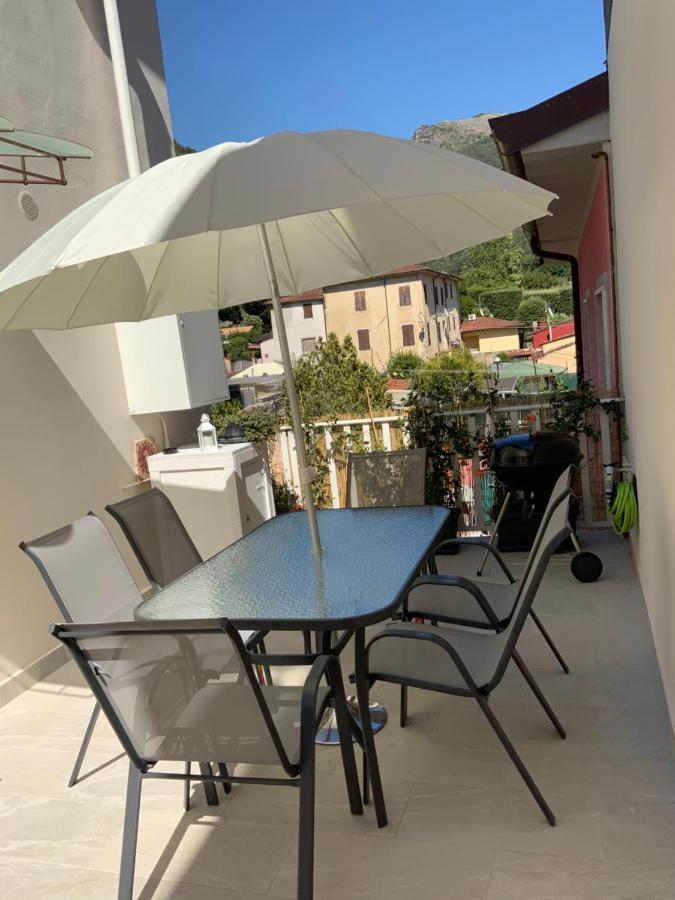 Casa La Wanda - Camaiore Toscana - 2 Bedroom & Terrace المظهر الخارجي الصورة